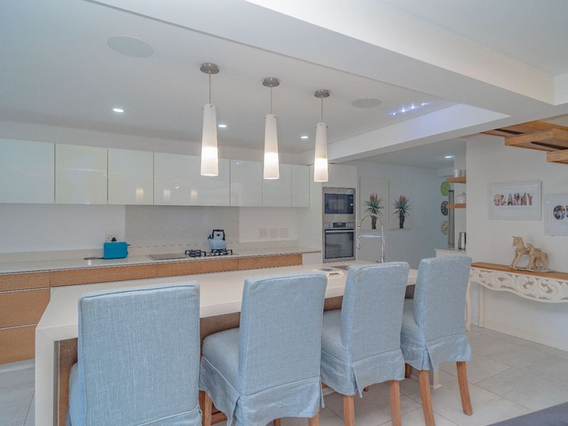 Townhouse For Sale in Umhlanga Central, Umhlanga, KwaZulu Natal - Photo 4