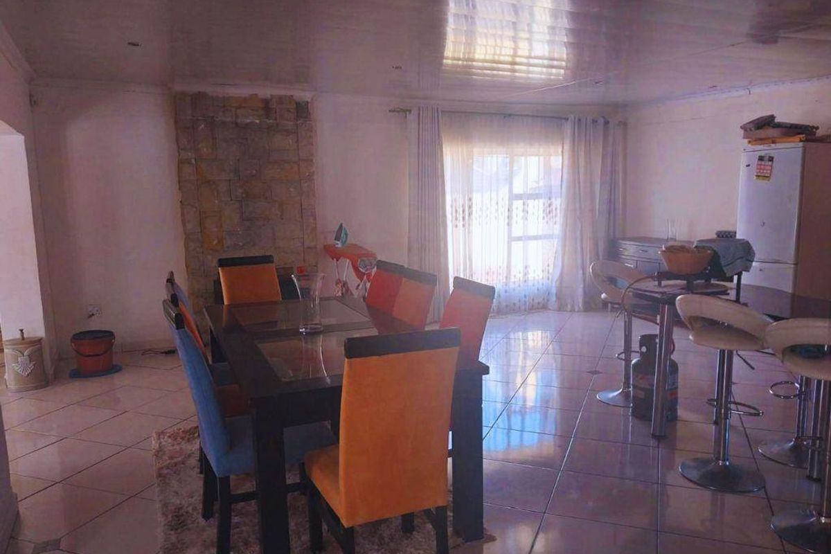 House for sale in Rembrandt Park, Johannesburg - Photo 5