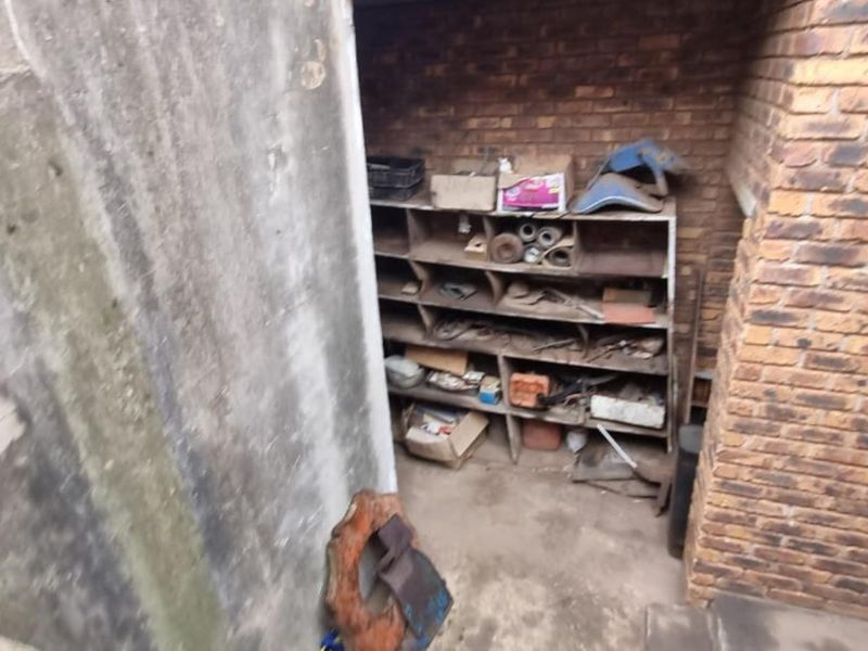 Commercial Property For Sale in Petit, Benoni - Photo 6