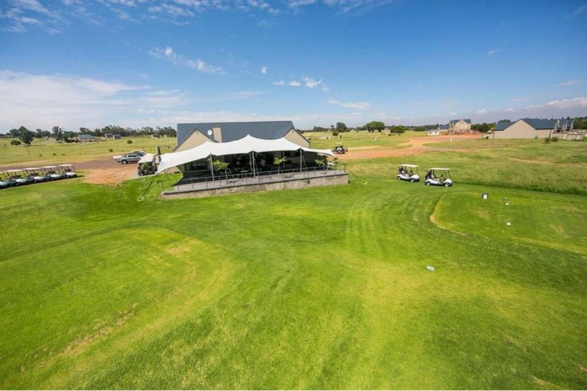 House For Sale in Vaalpark, Sasolburg - Photo 4