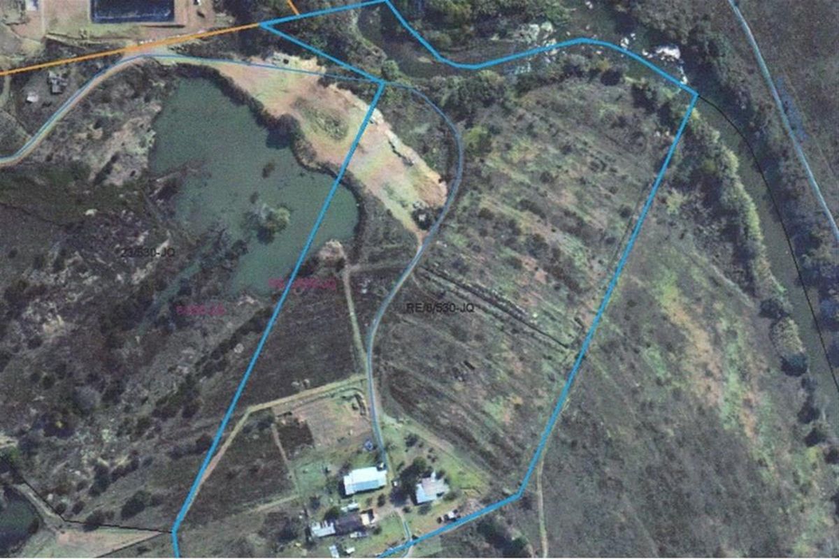EXCELLLENT INVESTMENT IN A RAPIDLY GROWING AREA IN LANSERIA - Photo 2