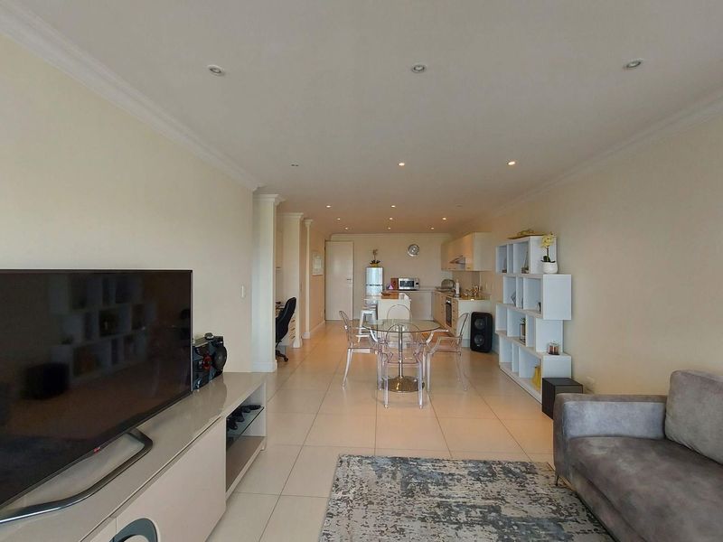 4 Bed townhouse with flatlet for sale in La Lucia, Umhlanga, KwaZulu Natal - Photo 3