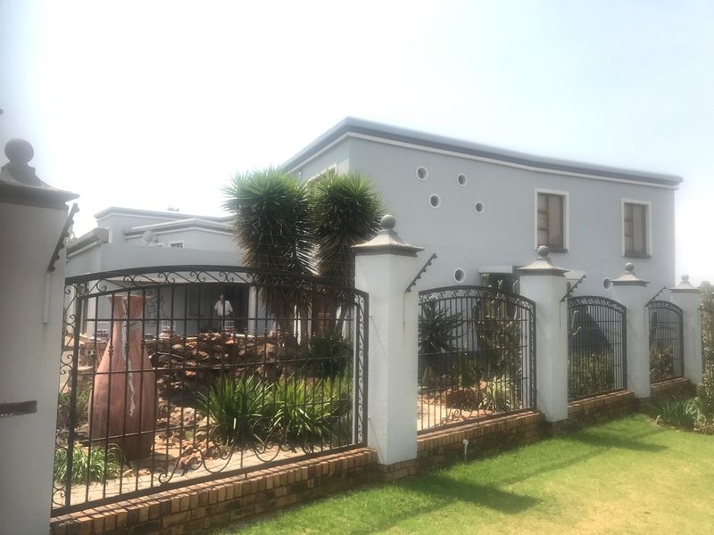 House For Sale in Arcon Park, Vereeniging - Photo 1