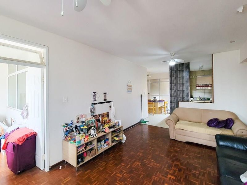 2.5 Bed Apartment For Sale in North Beach - Photo 5