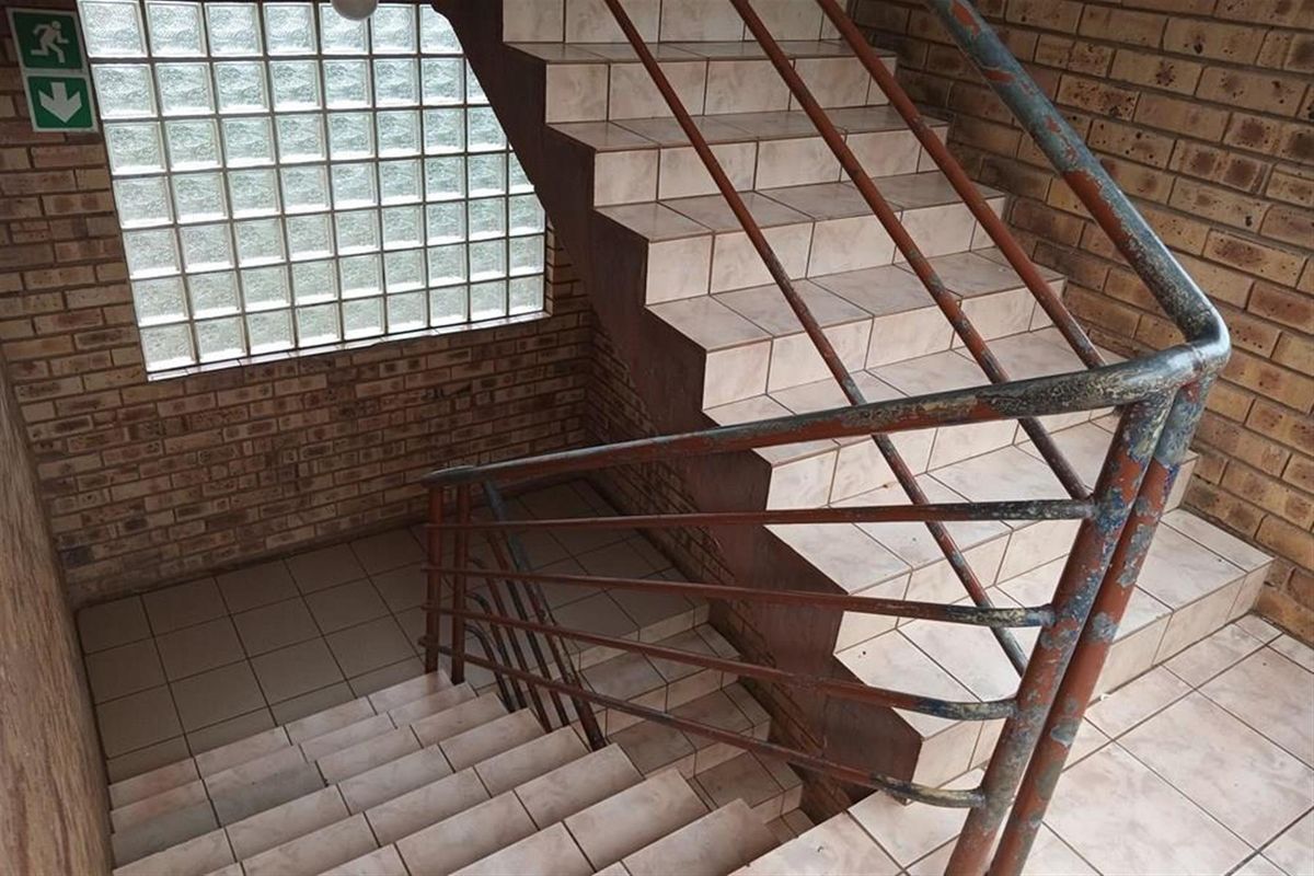 Apartment For Sale in Empangeni Central, Empangeni, KwaZulu Natal - Photo 3