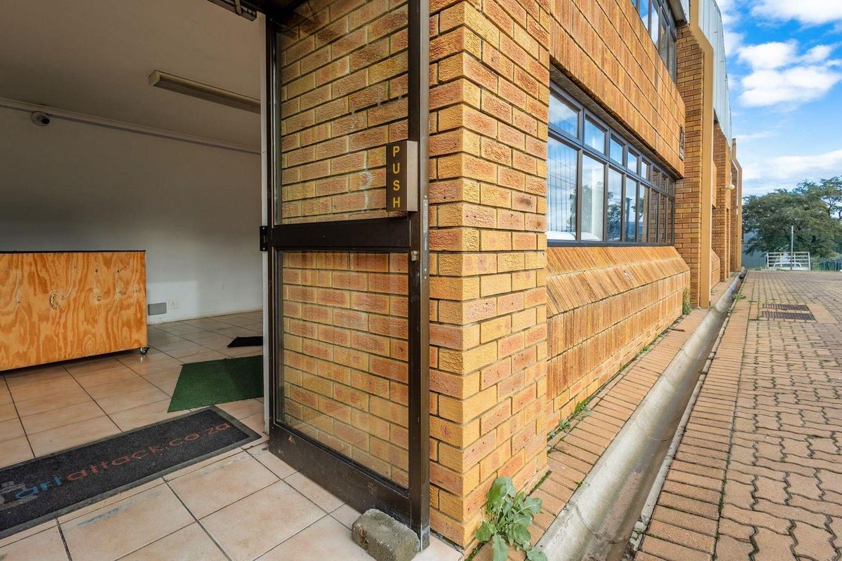 Commercial Property To Rent in Wellington North, Wellington - Photo 3