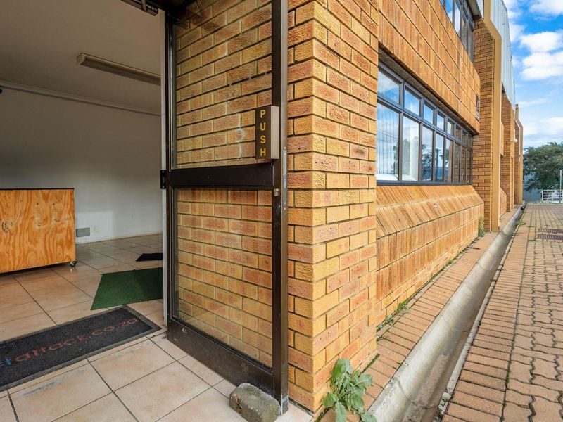 Commercial Property To Rent in Wellington North, Wellington - Photo 3