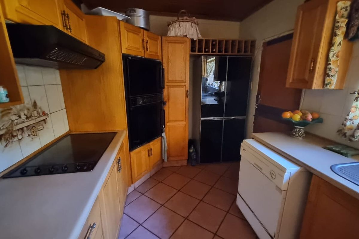 Charming 21 ha Farm in Yzervarkfontein - A Farmers Dream Come True - Photo 4