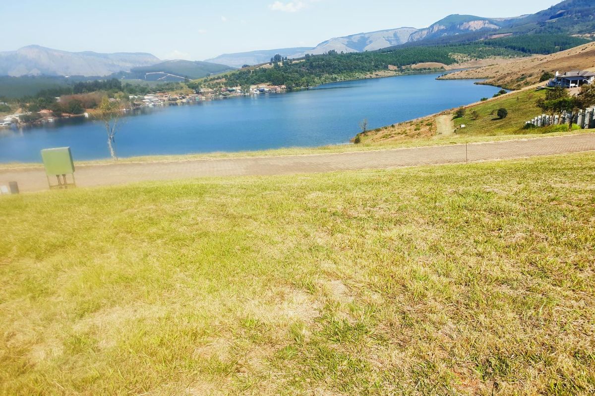 Prime Vacant Stand in Sought-After Clear Waters Cove - Photo 3