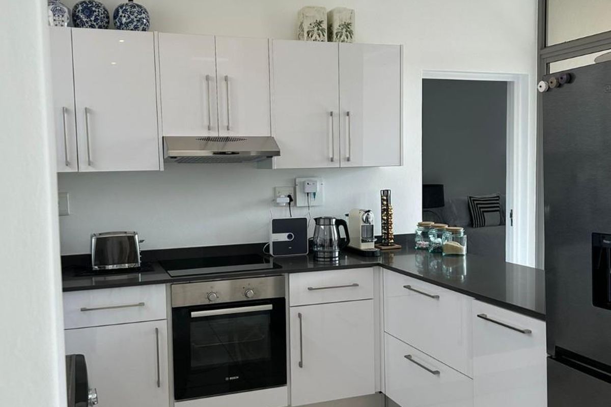 Apartment For Sale in Bedfordview - Photo 5