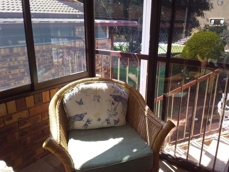 Townhouse for sale in Amandasig, Akasia - Photo 2