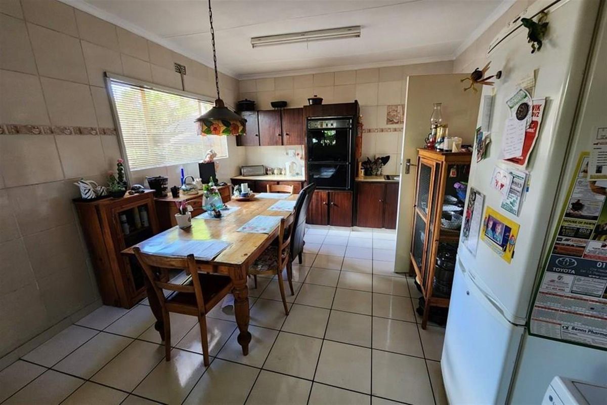 House For Sale in Sunair Park, Brakpan - Photo 5