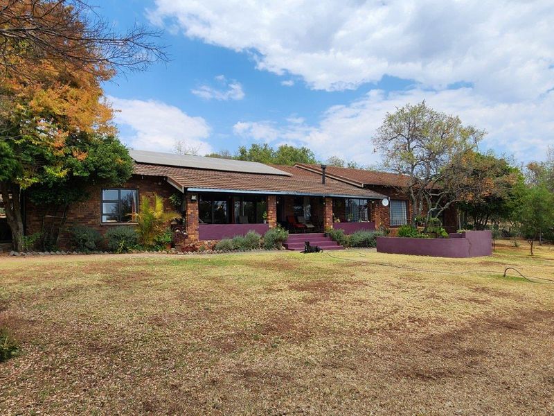 Farm For Sale in Broederstroom, Hartbeespoort, North West - Photo 5