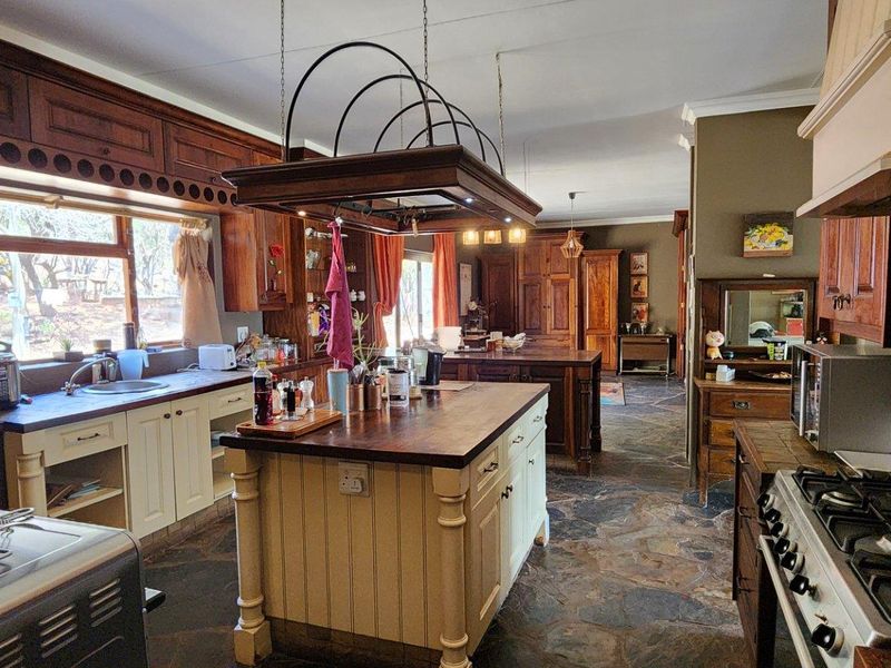 Farm For Sale in Broederstroom, Hartbeespoort, North West - Photo 8