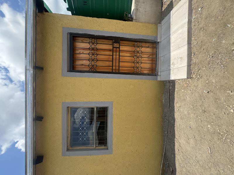 Secure 1-bedroom Apartment In Extension 76 Polokwane, Seshego - Photo 2