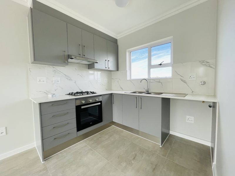 Secure 2-bedroom And 1-bathroom Apartment In Whitehall Way, Milnerton Rural - Photo 2