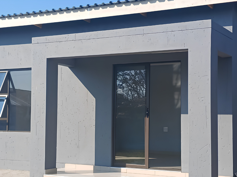 Secure Cottage In Hamelberg Street - Photo 6