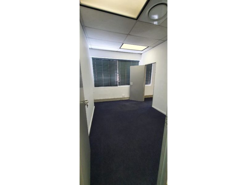 Office Space To Rent In Gatesville - Photo 8