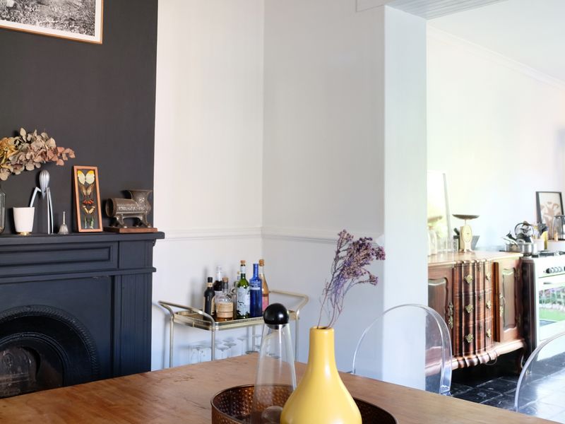 Charming Heritage Home In Wynberg Upper - Photo 3