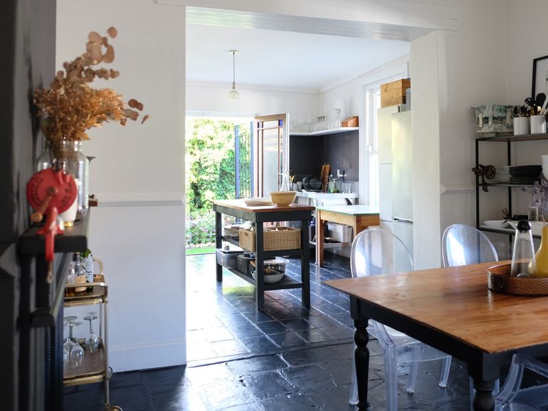 Charming Heritage Home In Wynberg Upper - Photo 4