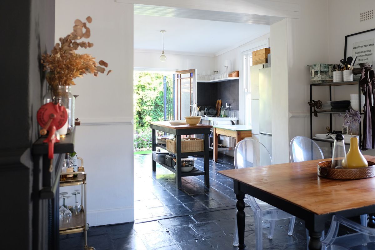 Charming Heritage Home In Wynberg Upper - Photo 4