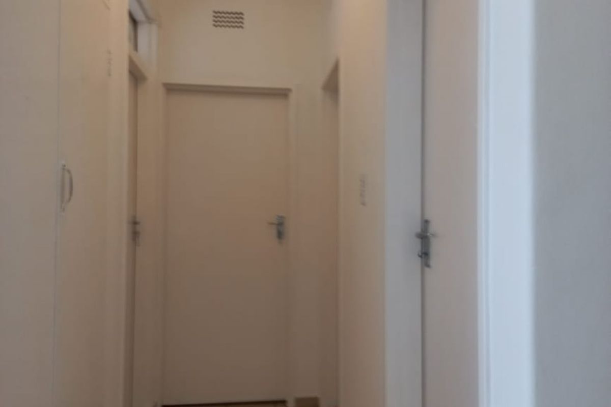 Secure 1-Bedroom Flat In Primrose Terrace, Berea - Photo 4