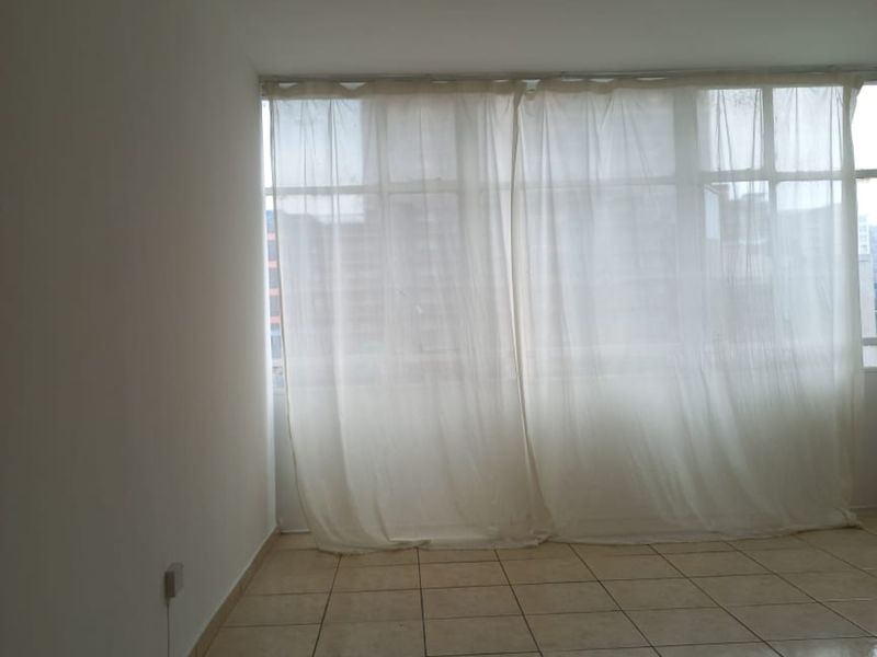 Secure 1-Bedroom Flat In Primrose Terrace, Berea - Photo 3