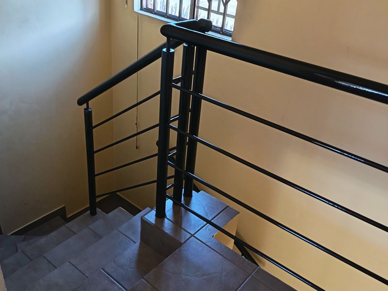 Secure 3-bedroom And 2-bathroom Duplex In Flora Haase Road, Amorosa - Photo 8