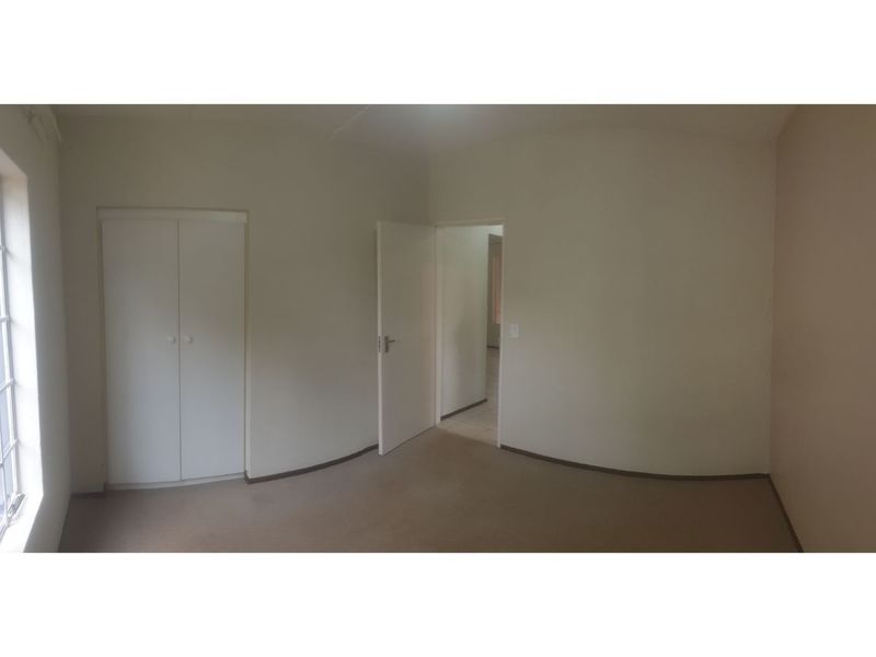 Secure 2-bedroom And 1-bath Ground Floor Apartment In Benoni North - Photo 7