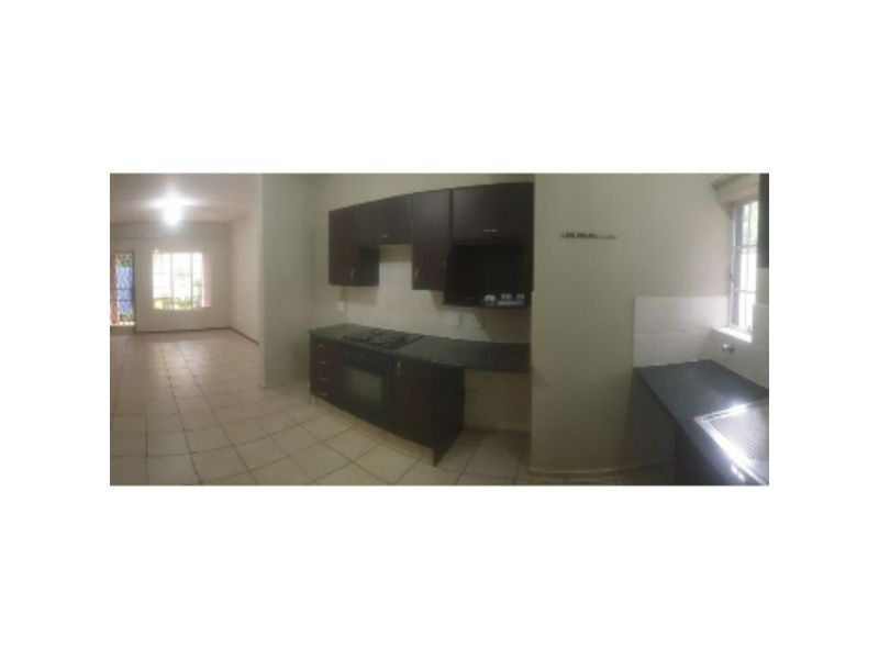 Secure 2-bedroom And 1-bath Ground Floor Apartment In Benoni North - Photo 5
