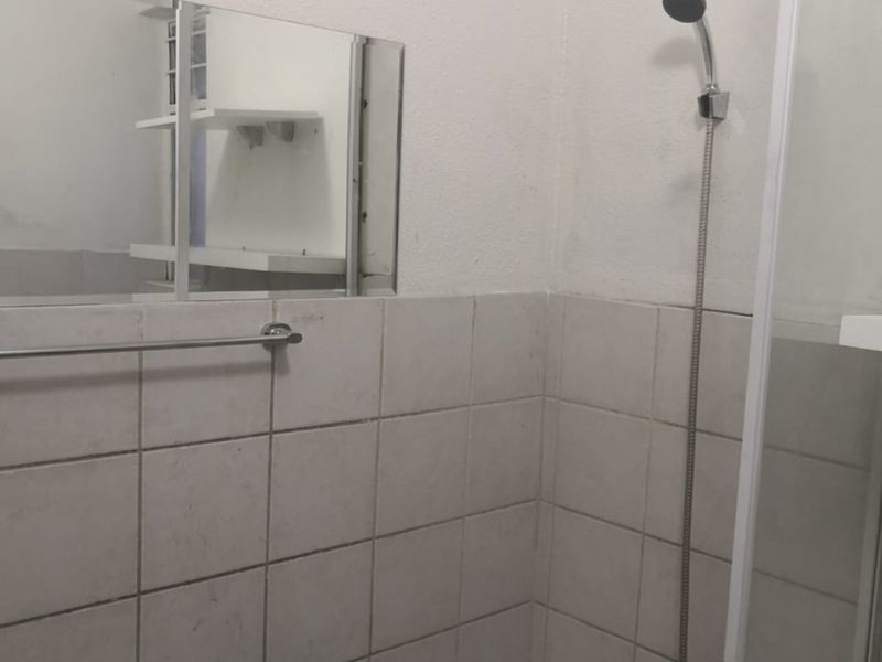 Secure 2-bedroom And 1-bathroom Apartment In Birch Acres - Photo 8