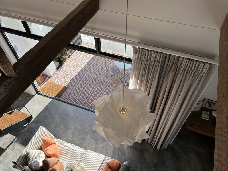 Secure 1-bedroom Apartment In Windsor Road, Kalk Bay - Photo 8