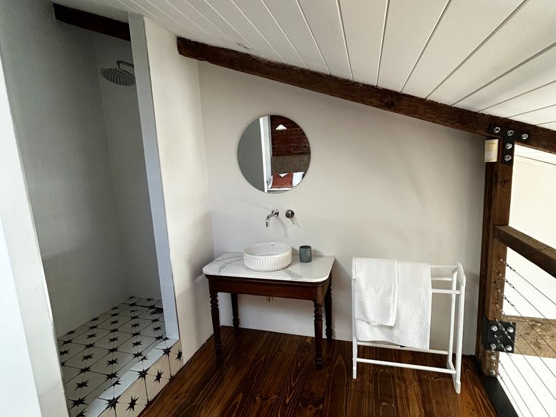 Secure 1-bedroom Apartment In Windsor Road, Kalk Bay - Photo 10