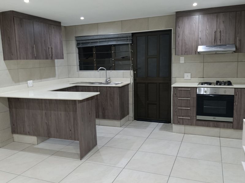 Secure Apartment In Malvern - Photo 8