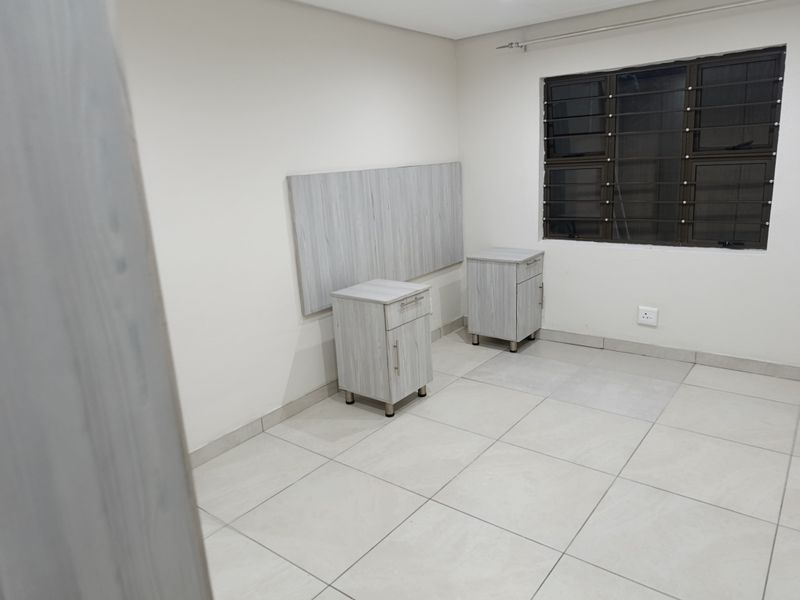 Secure Apartment In Malvern - Photo 3