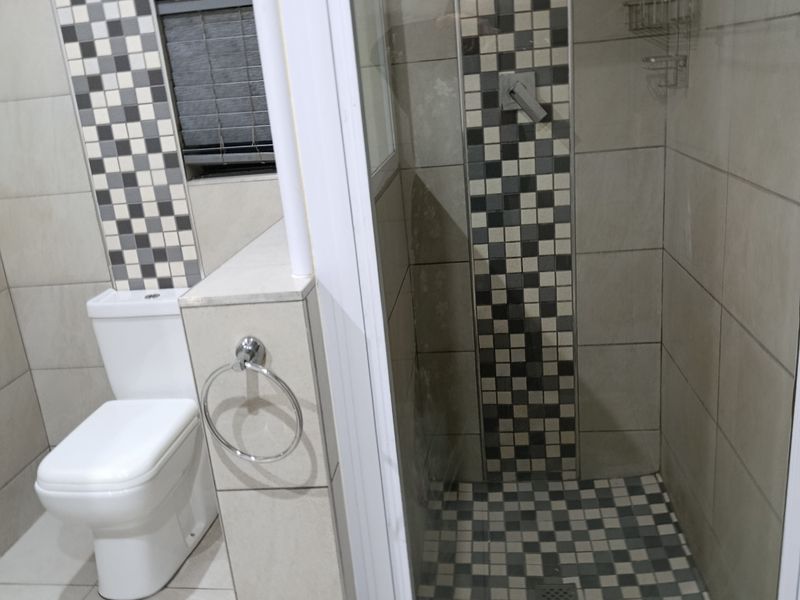 Secure Apartment In Malvern - Photo 5