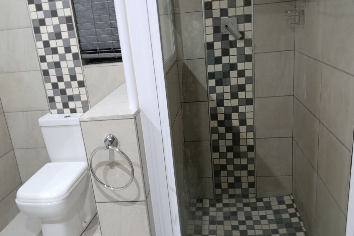 Secure Apartment In Malvern - Photo 5