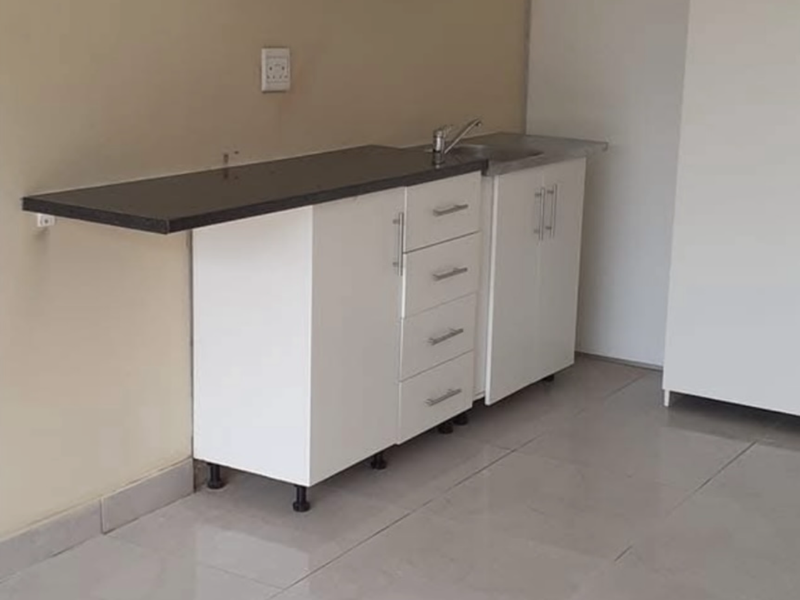 Secure Cottage / Bachelor Unit For Rent - Photo 2