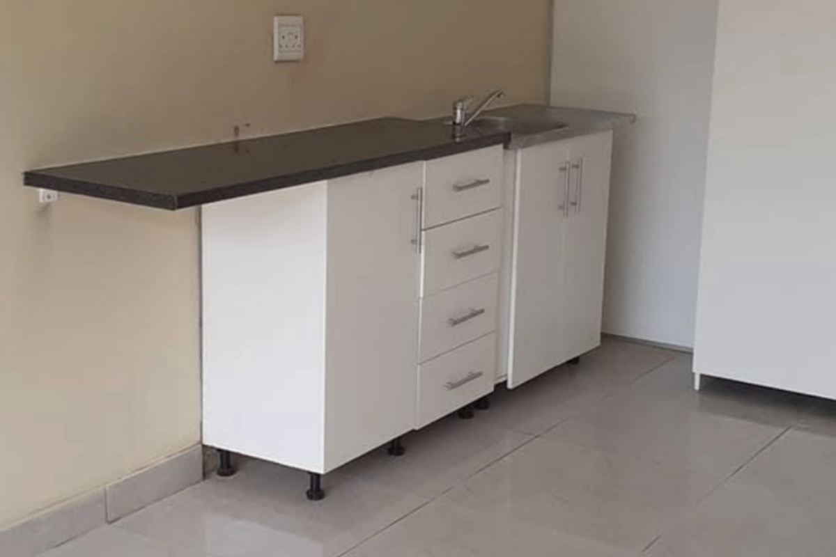 Secure Cottage / Bachelor Unit For Rent - Photo 2