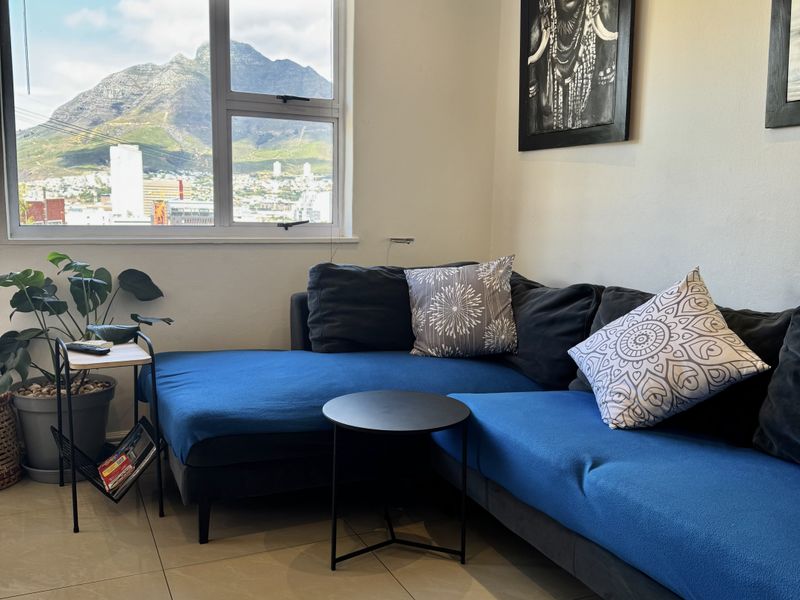 Secure 2-Bedroom And 1-Bathroom Apartment In Bantam Street, Schotsche Kloof - Photo 3