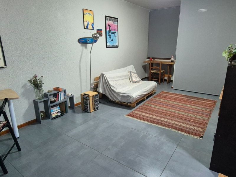 Secure 1-Bedroom Apartment In Bell Road, Kenilworth - Photo 5