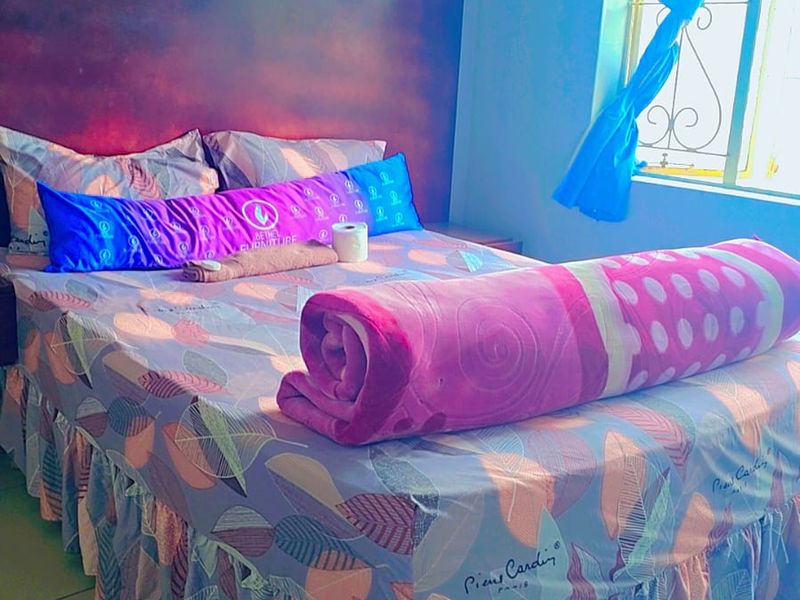 Furnished Room With Own Bathroom - Photo 5