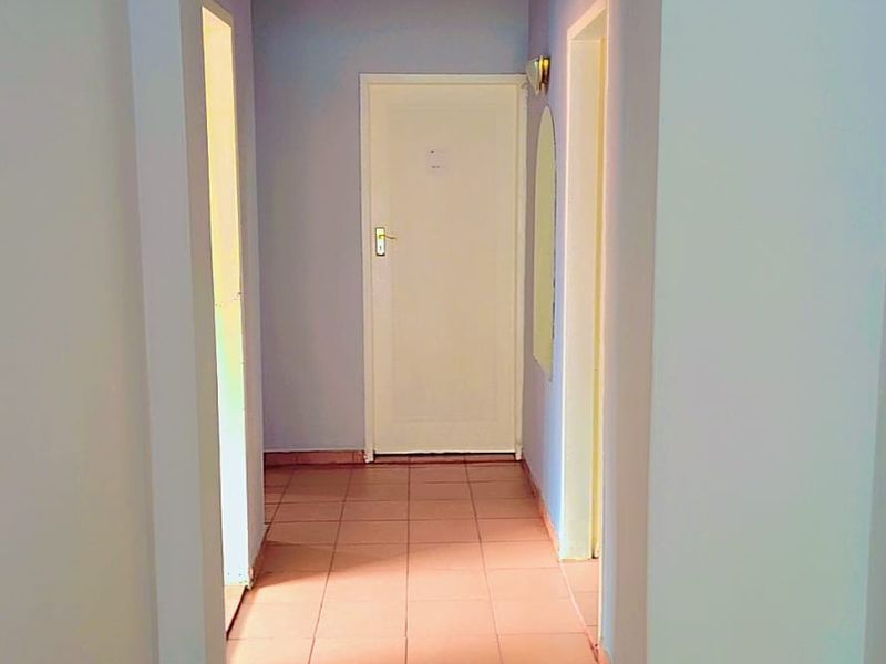 Furnished Room With Own Bathroom - Photo 3