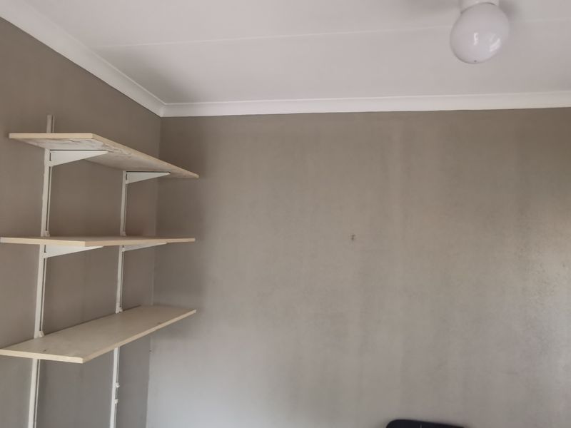 Secure Cottage In Main Avenue, Ferndale - Photo 3