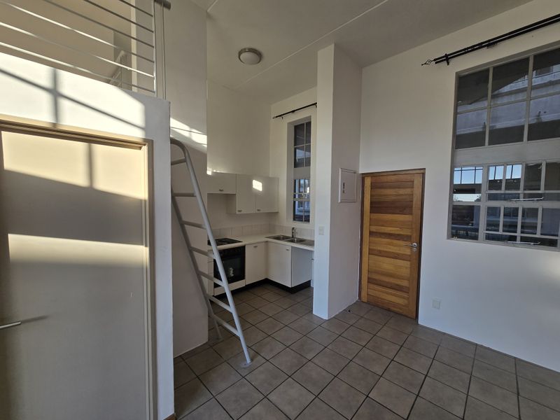 Modern 1-bedroom Bachelor Apartment In Houghton Estate - Photo 5