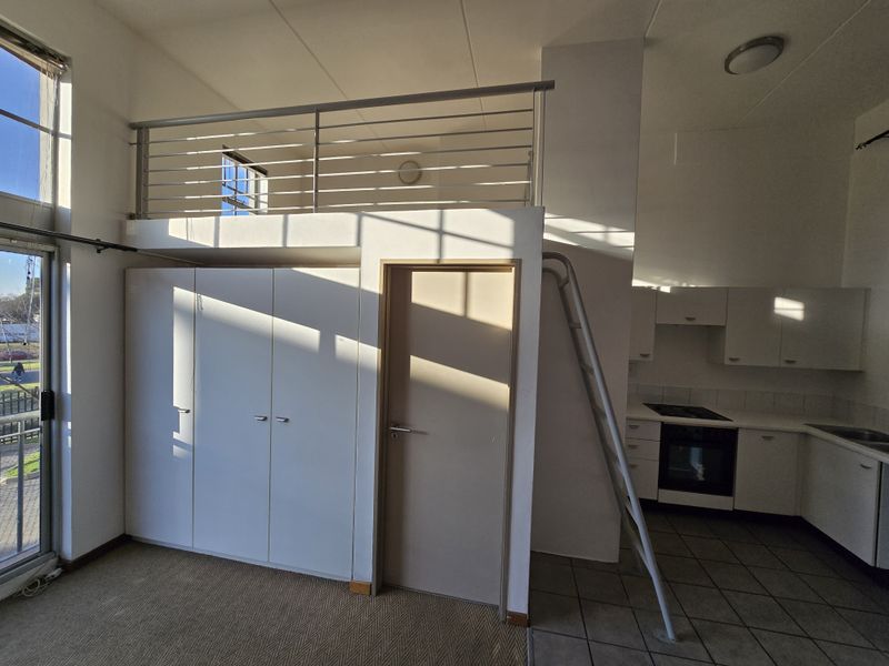 Modern 1-bedroom Bachelor Apartment In Houghton Estate - Photo 7