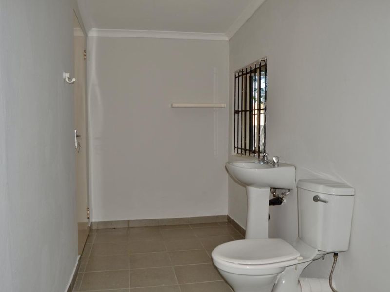 Belhambra Road, Primrose - Photo 9