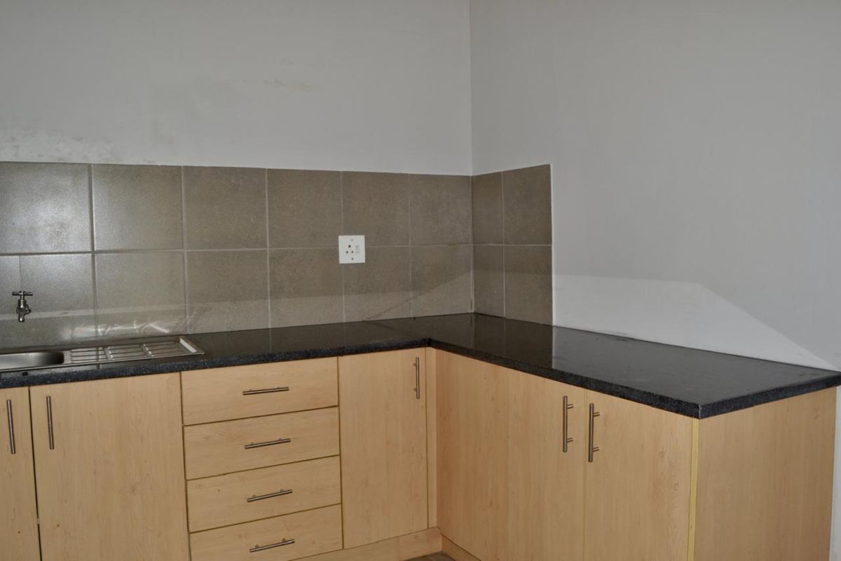 Belhambra Road, Primrose - Photo 4