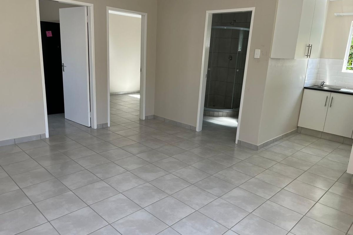 Secure 2-bedroom Flatlet In 75 Stokroos - Photo 5