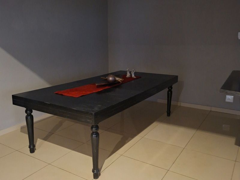 Modern 2 Bedroom Unit In Florida North, Roodepoort - Photo 3